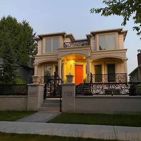 فانكوفر Milano Luxury Suites المظهر الخارجي الصورة