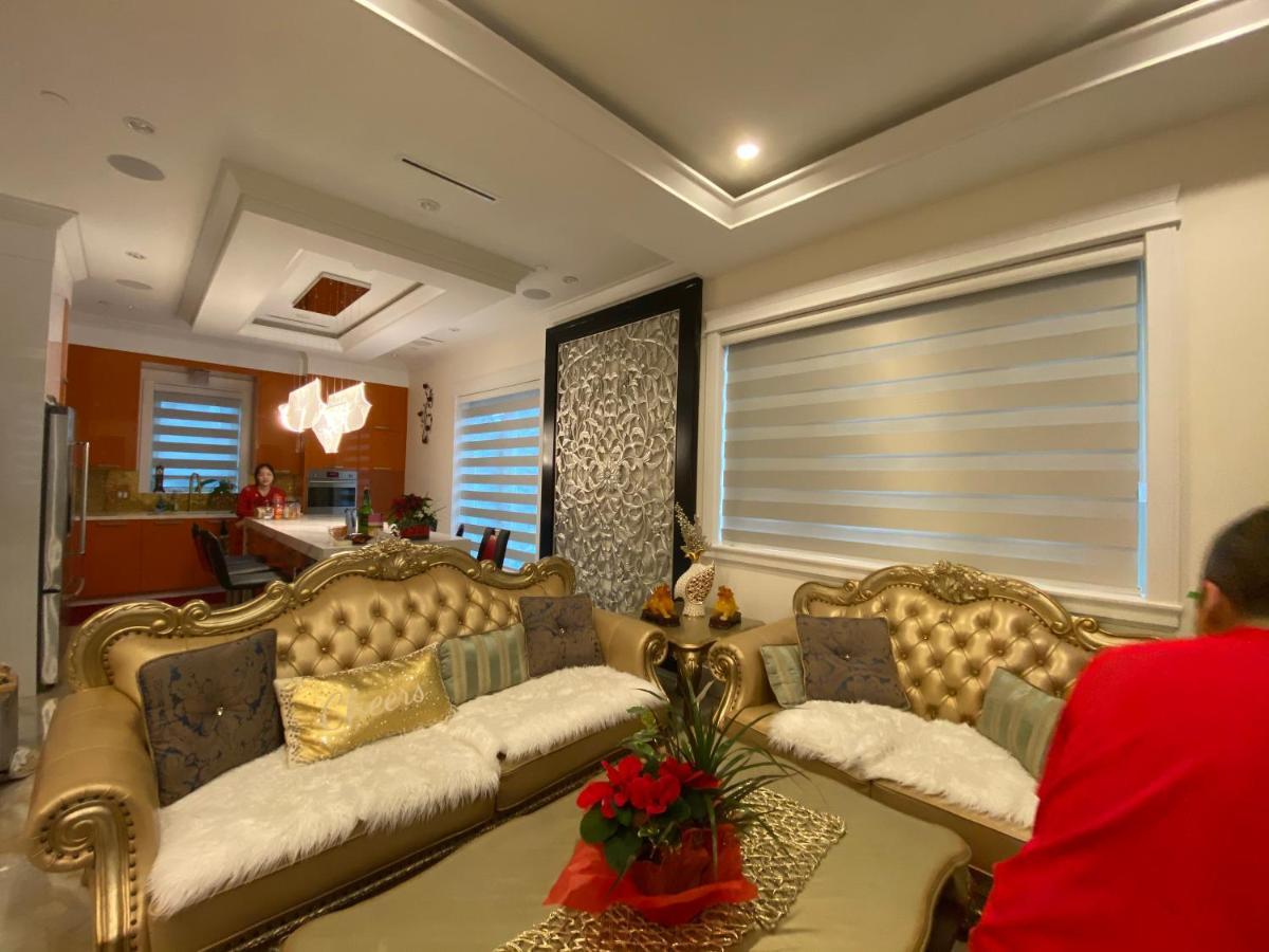 فانكوفر Milano Luxury Suites المظهر الخارجي الصورة